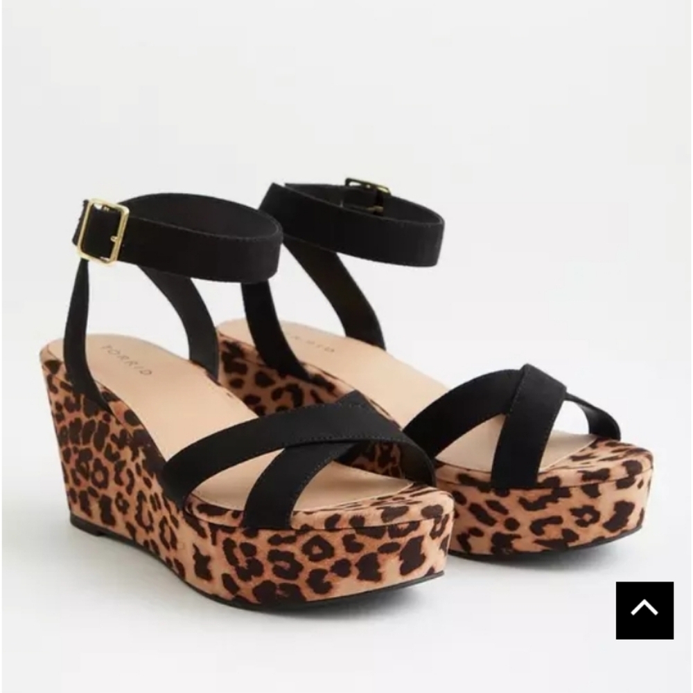 torrid Black Strappy Leopard Print Platform Wedges
